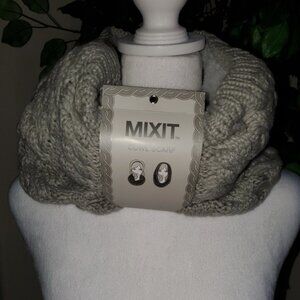 Mixit Cable Knit Infinity Scarf